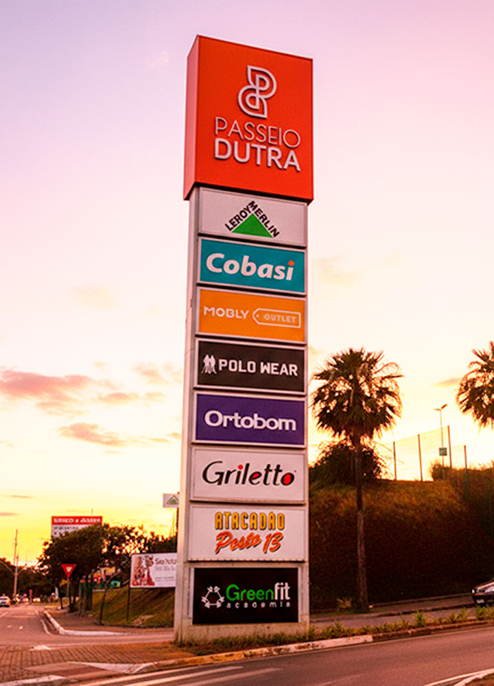 totem-passeio-dutra-ok